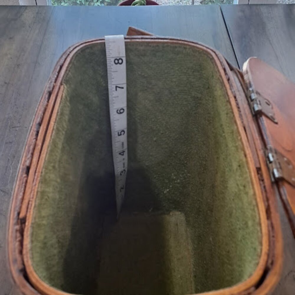 Vintage Basketville Woven Basket/Purse w/Wooden Lid, Mushroom Motif, Stamped - Picture 9 of 10